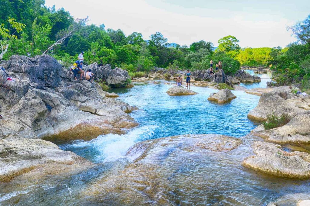 khe nước lạnh
