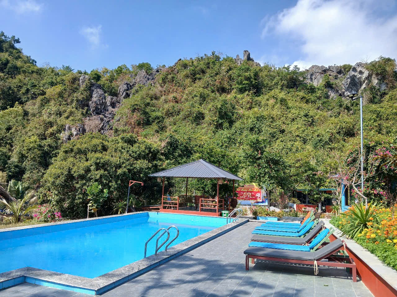 Tour Lan Hạ 3 ngày 2 đêm (1 đêm tàu + 1 đêm Bungalow)