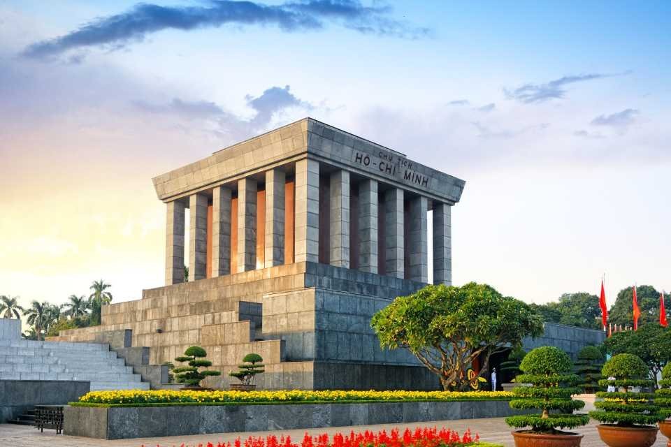Tour Hà Nội 1 ngày - Khám phá lịch sử, văn hóa