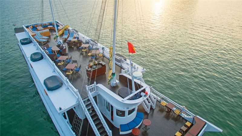 Destination tour image