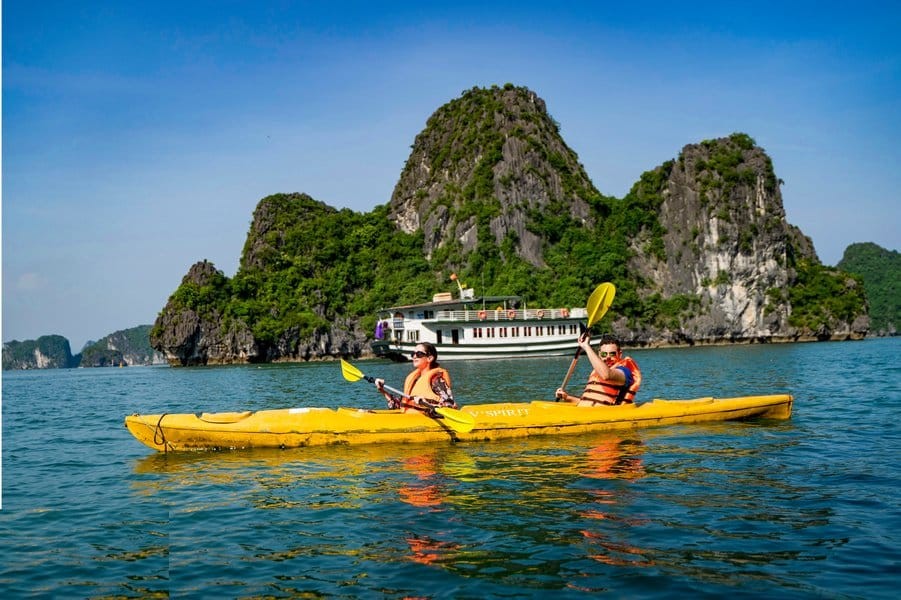 Chèo Thuyền Kayak