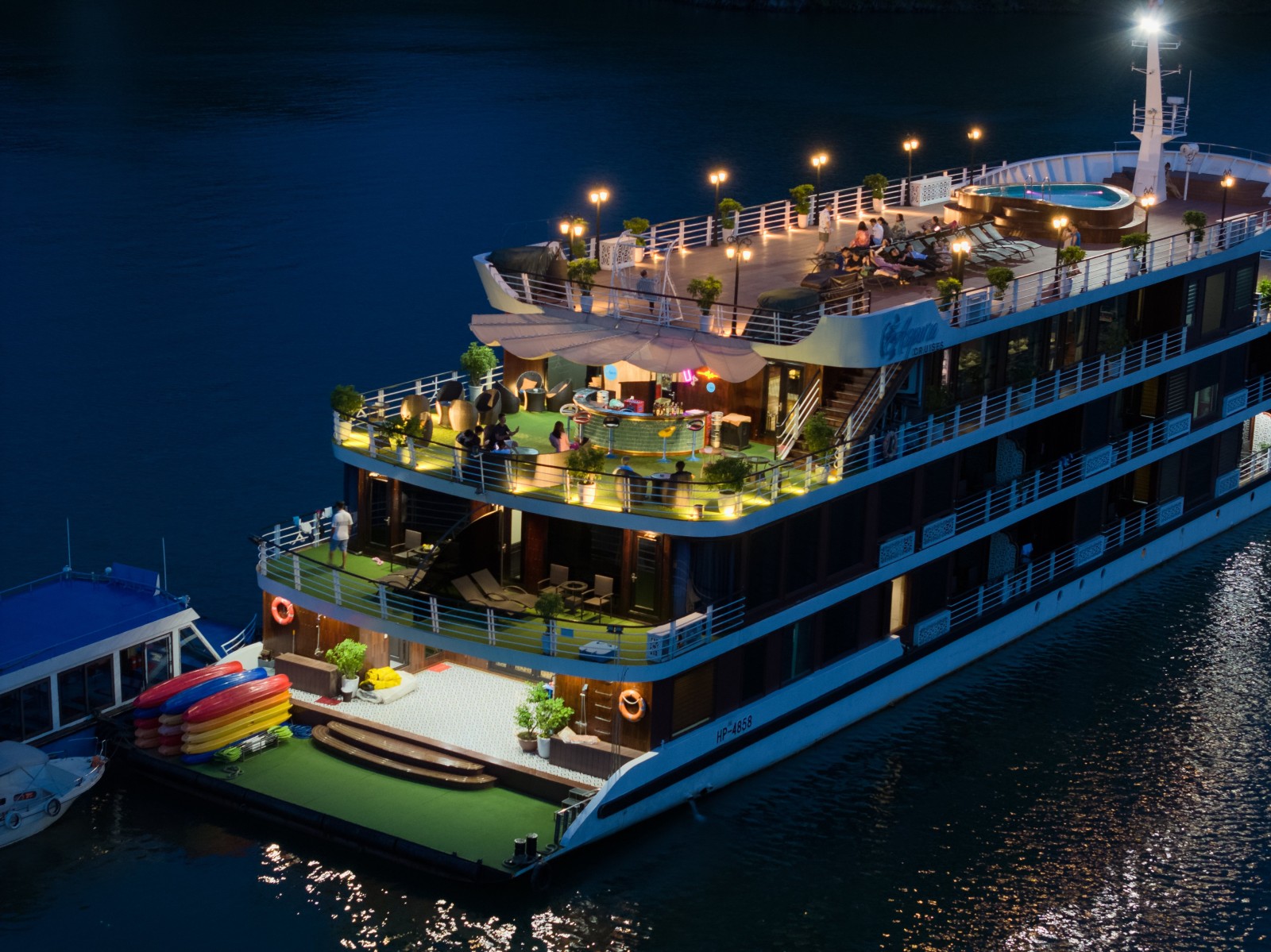 Destination tour image