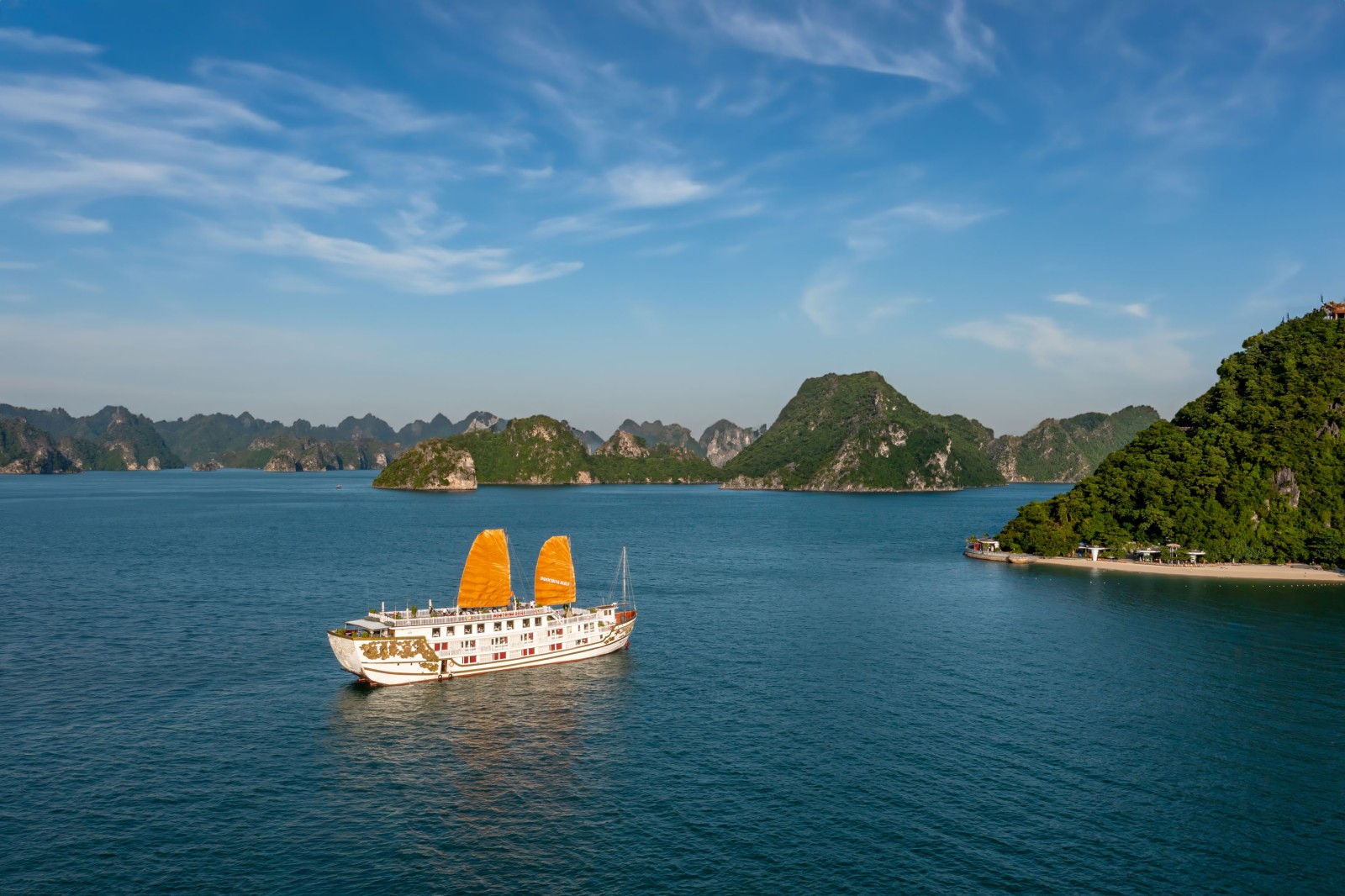 Destination tour image