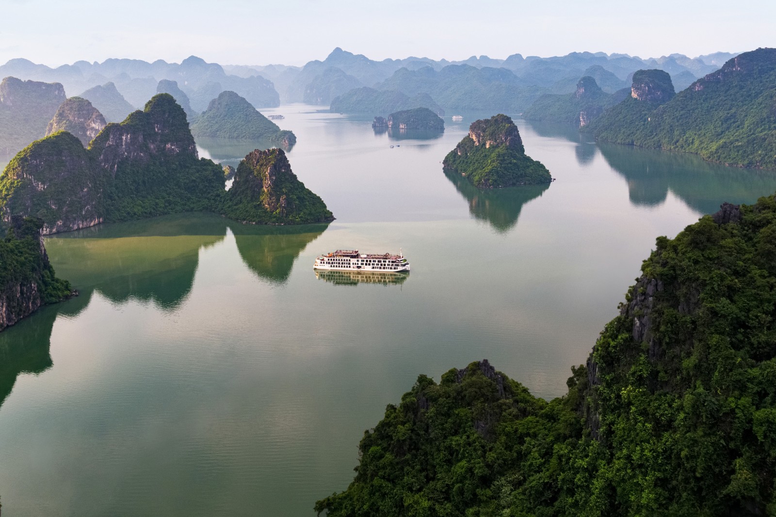 Destination tour image